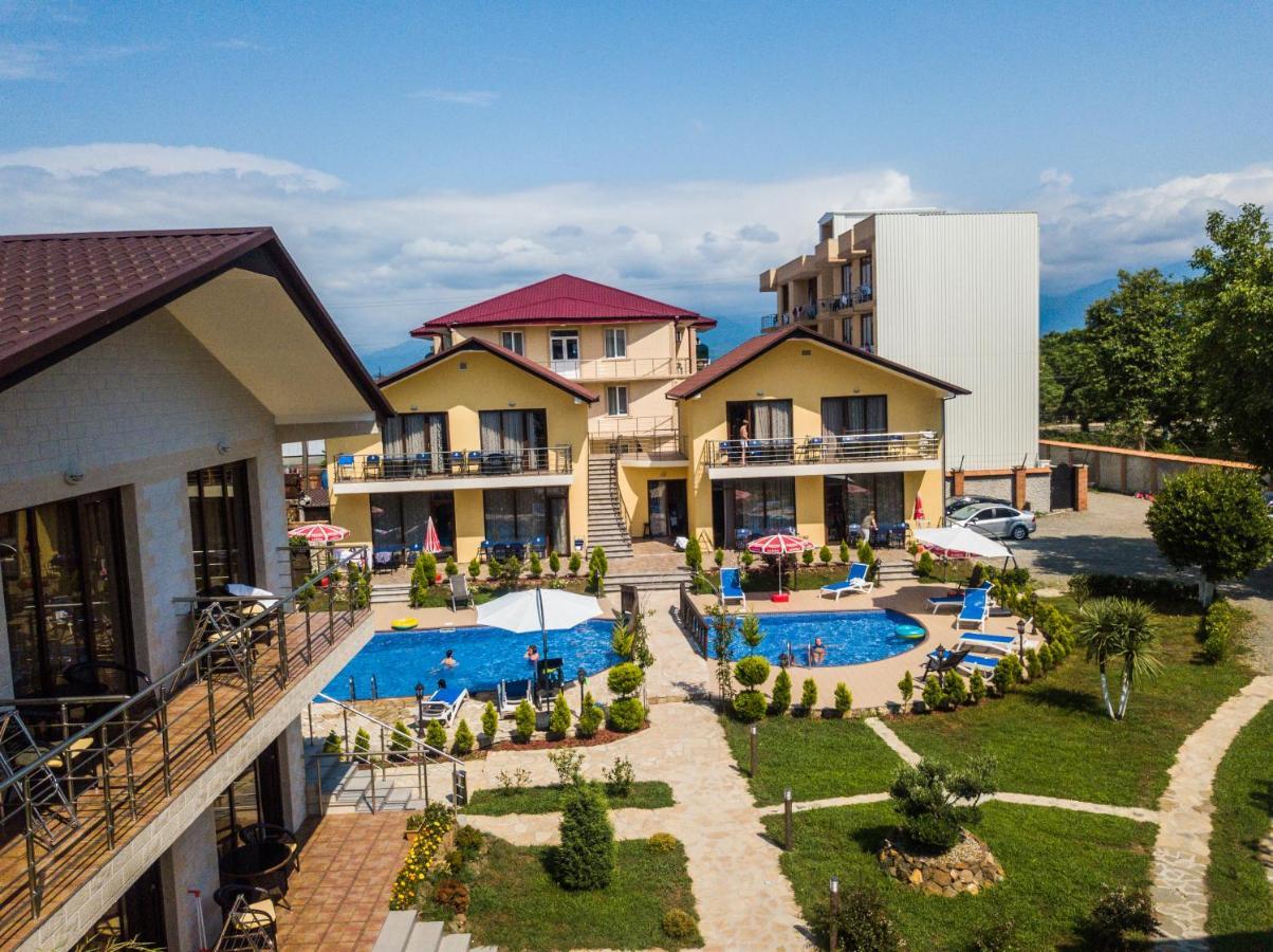 Hotel Chero Кобулети Экстерьер фото